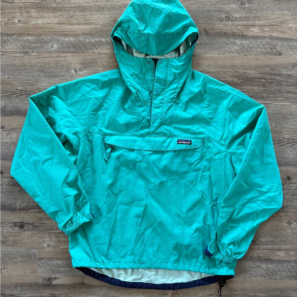 Vintage 90’s Patagonia Teal Jacket